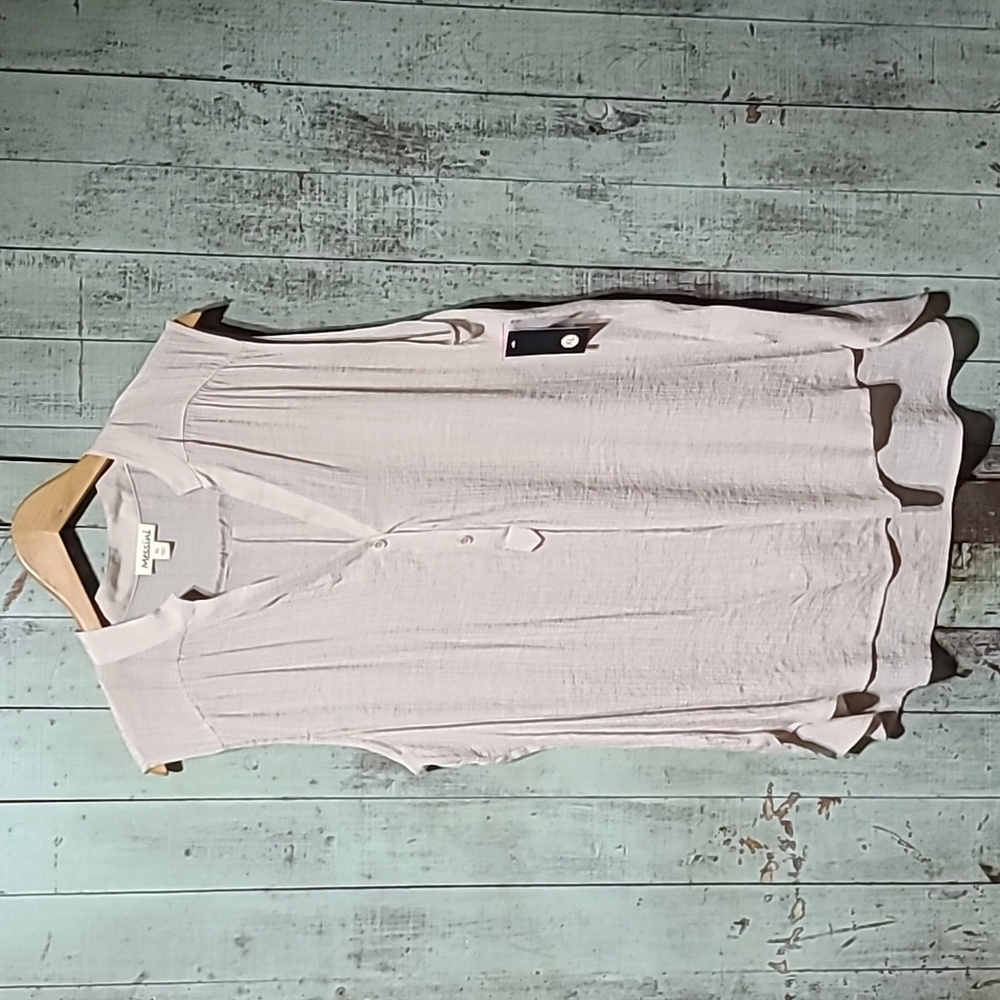 Messini sleeveless blouse